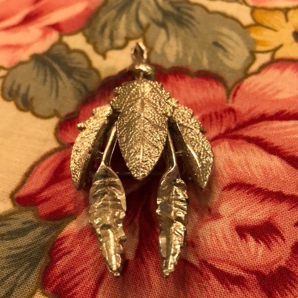 BSK‎ Vintage Brooch - Picture 3 of 4